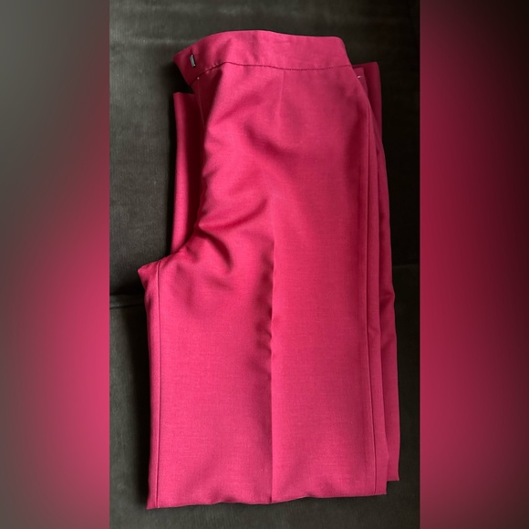 Jones Wear Essential Red NWT Crease In Front &.Back Wide & Straight Leg Sz 6 - Picture 3 of 15